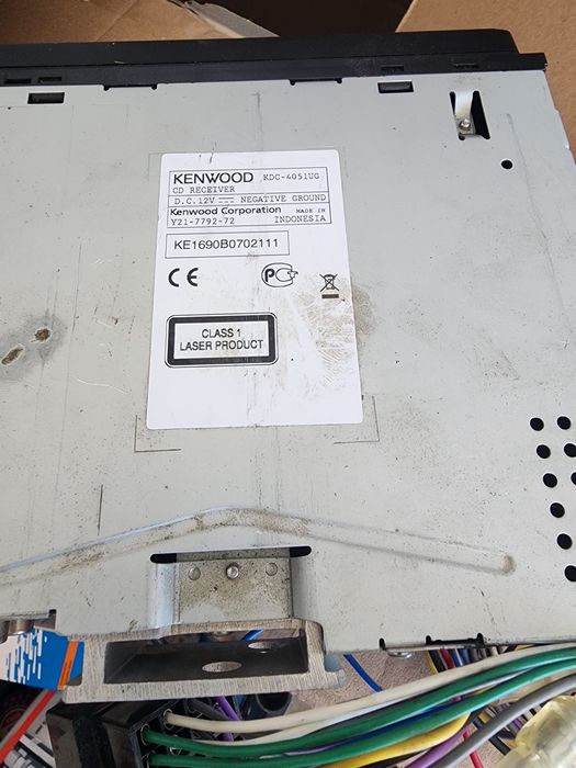 Оригінальна магнітола 1din Kenwood kdc-4051u