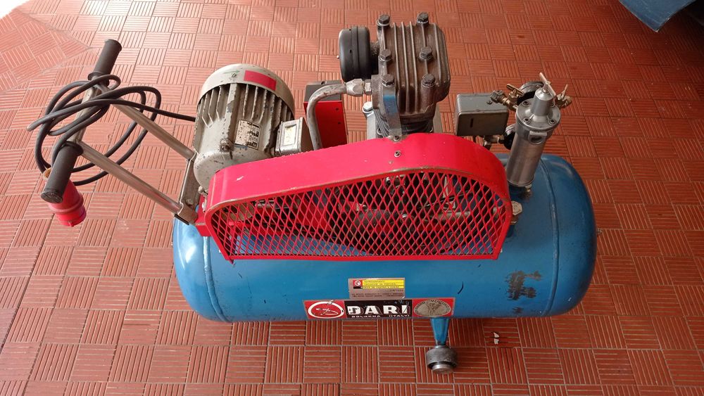 Compressor de pistão 100L