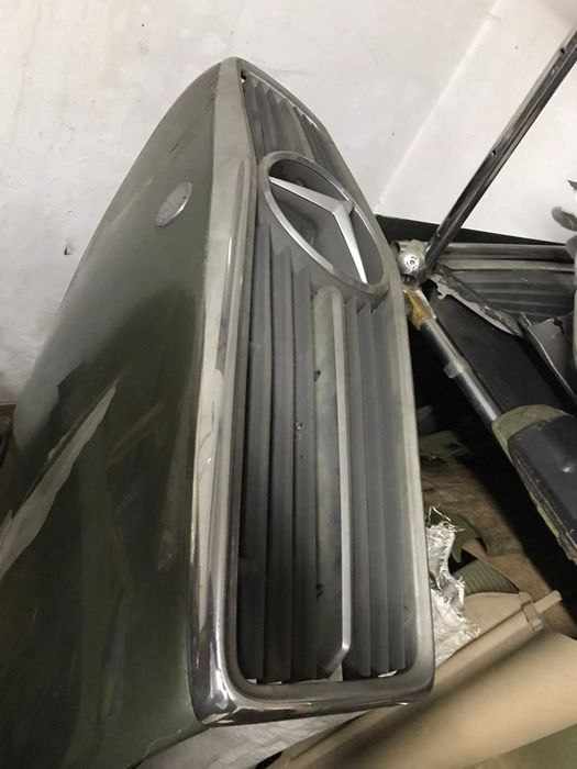 Maska Mercedes w107 SL SLC