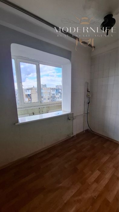 Продаж 1к квартири вул. Мілютенко 11а