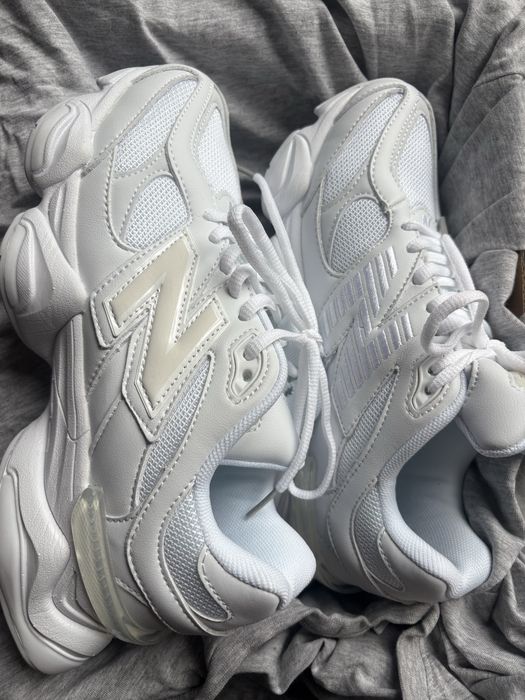 New balance 9060 białe rozmiar 38,5