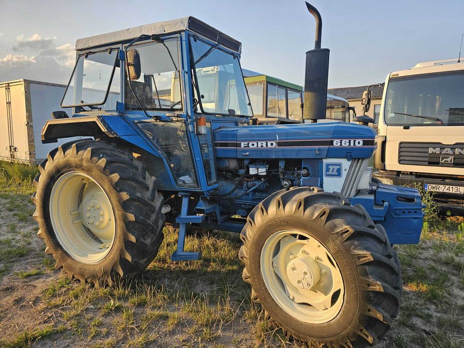 Ciągnik rolniczy Ford 6610
