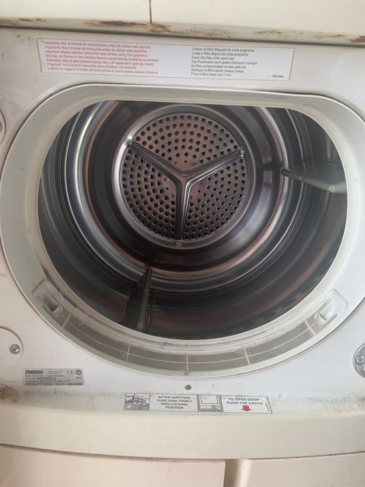 Maquina de secar roupa zanussi