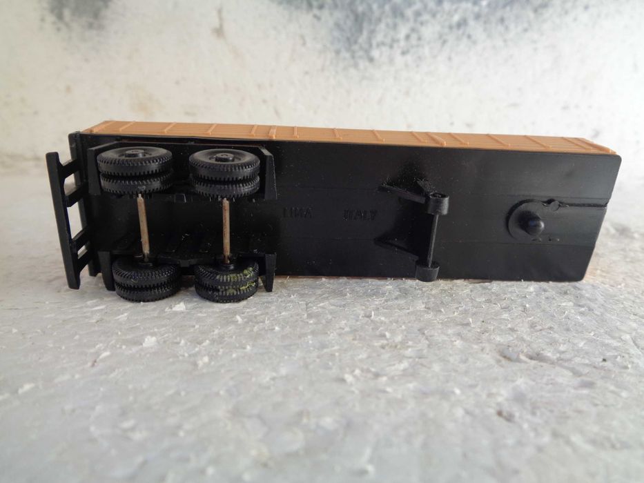 1:87 LIMA Vagão mercadorias de tranporte de camiões comboio