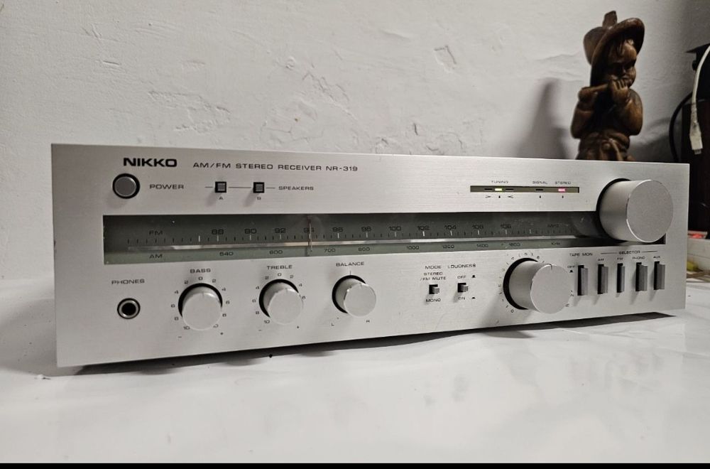 Amplituner stereo NikKo NR-319, Japan.