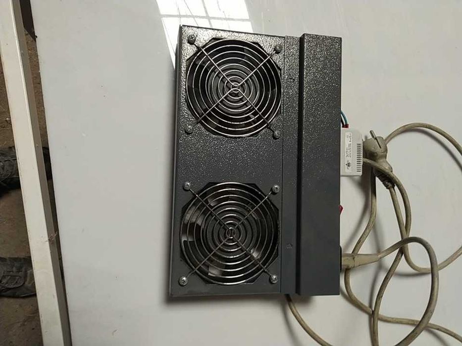 Wentylator do szafy rakowej