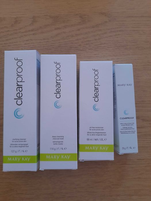 Conjunto de cremes de tratamento para o ACNE - Mary kay
