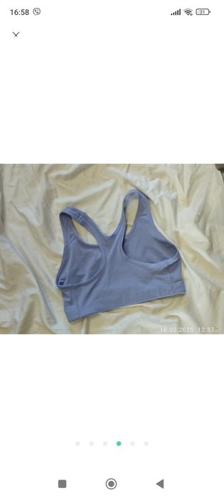Жіночий топ від NIKE