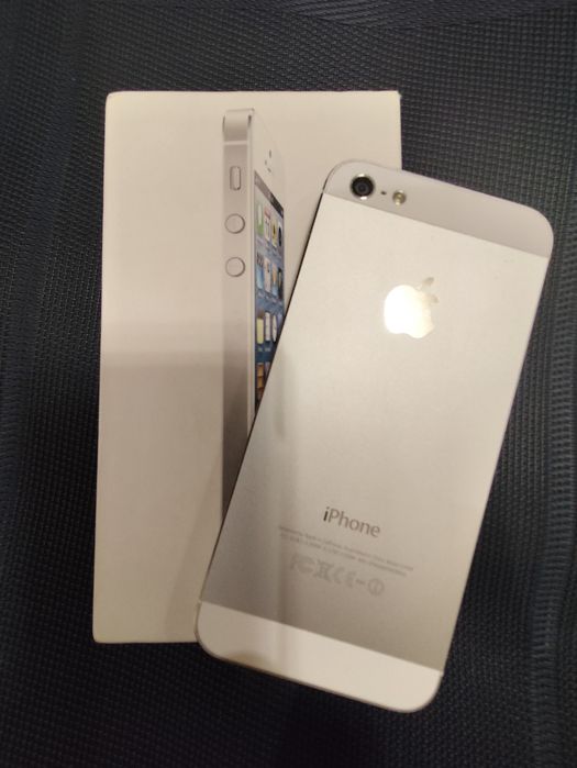 Продам iPhone 5 16 gb