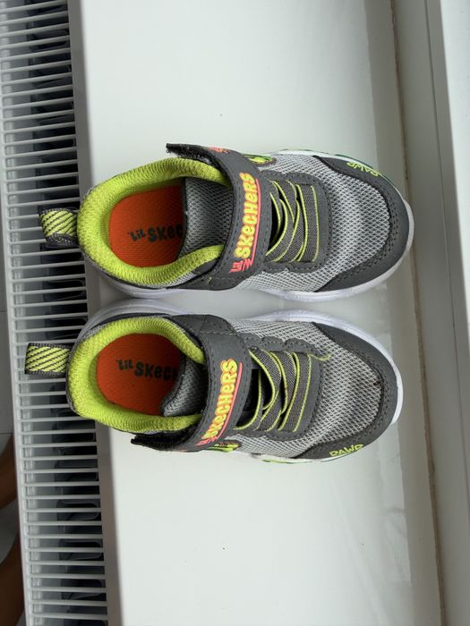 Продам Skechers 22 р