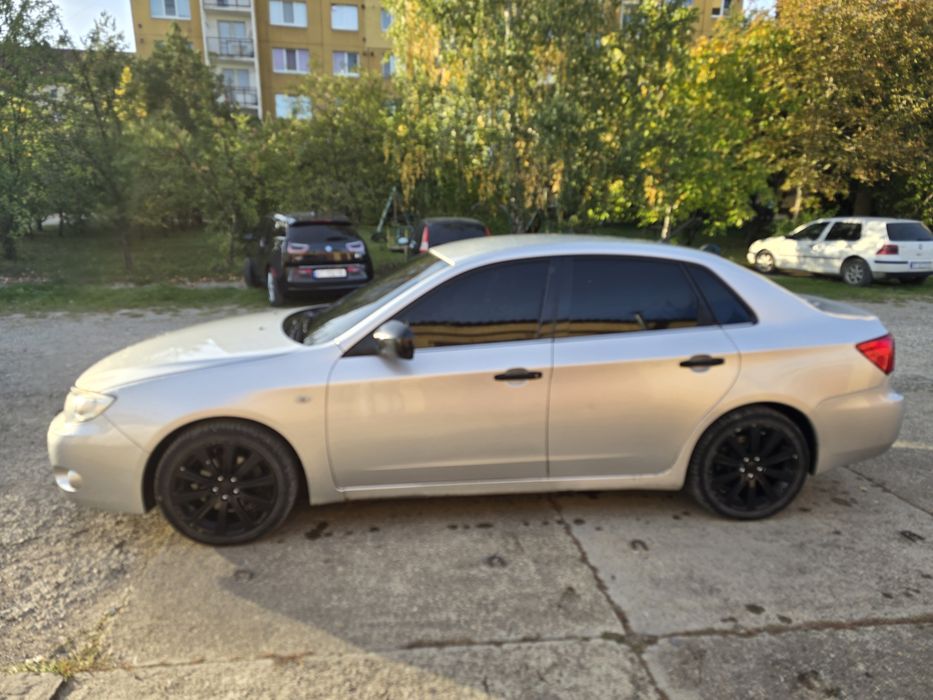 Subaru impreza 1.5. AWD. AKPP