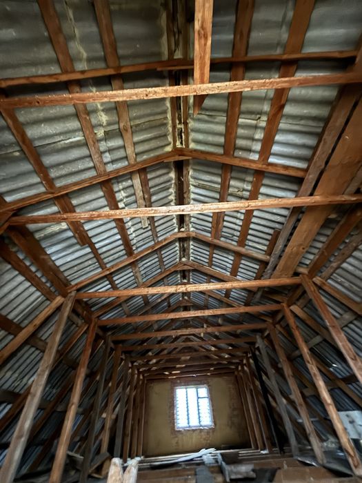 р Будинок з ділянкою 20 соток, можливість озера, укріплений фундамент