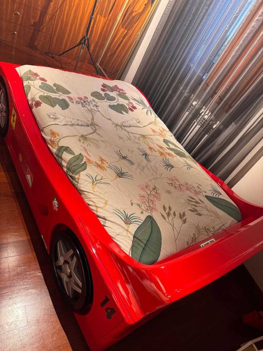 Cama Carro F1 tipo Ferrari