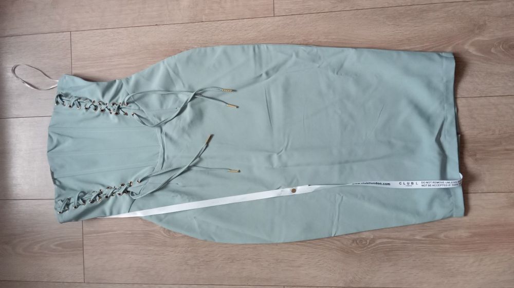 Piekna sukienka nowa z metką Club London