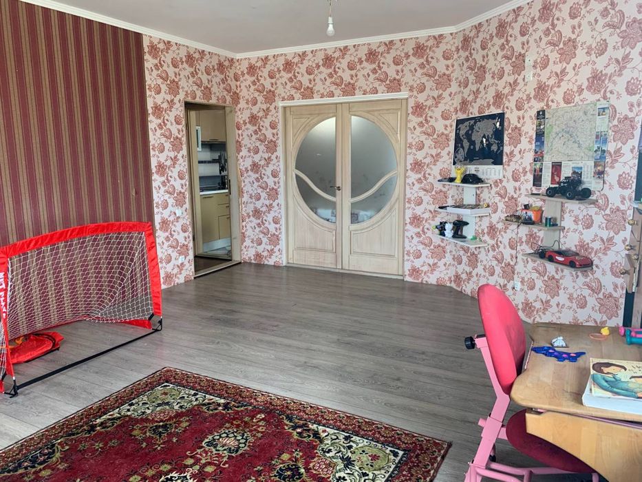 Продам 3х комнатную квартиру (пос.Котовского)