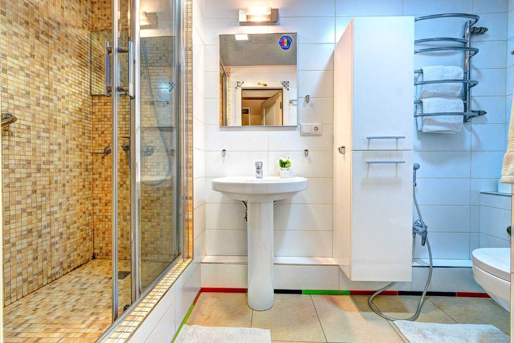 трикімнатну квартиру на бул.-10-555.biz.ua