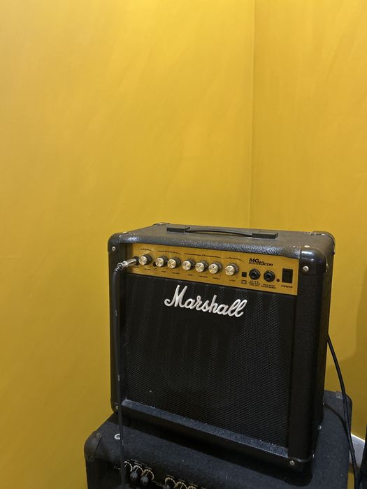 Caixa marshall Mg15 cdr