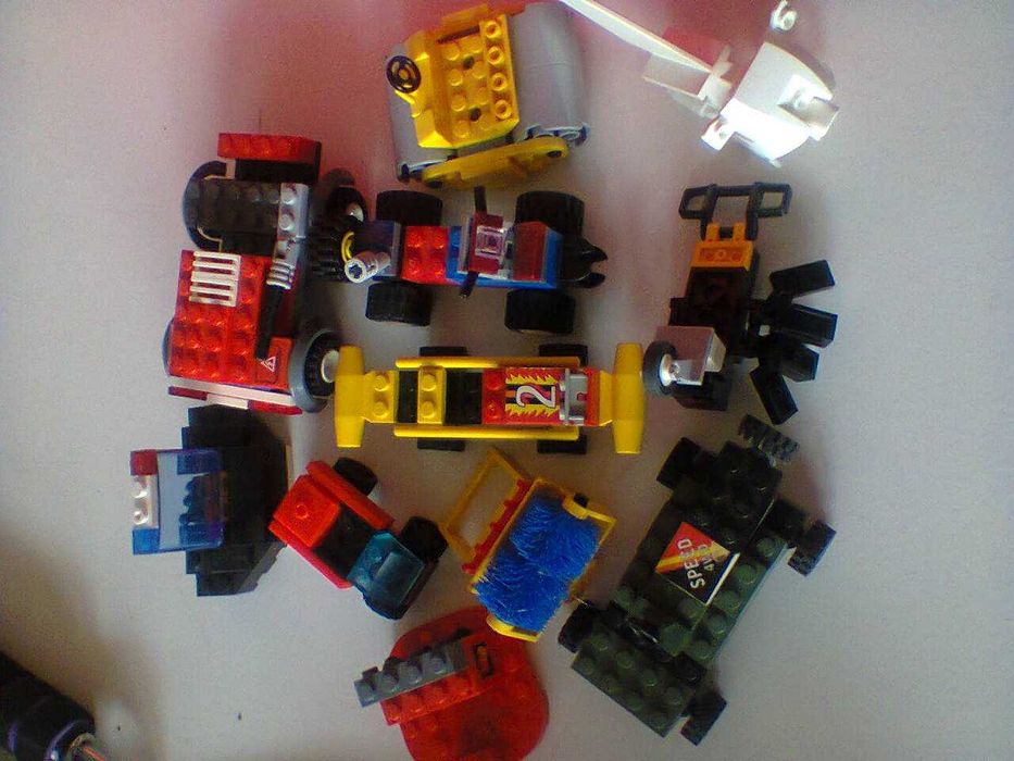 LEGO  ludziki  dużo klocków