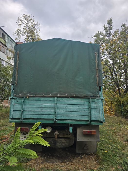 Зил 130 на полном ходу