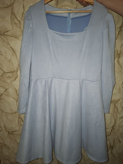 Одяг жіночій, сукня