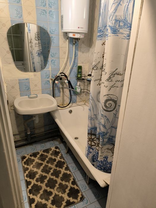 Посуточно двушка, эконом на Осипенко