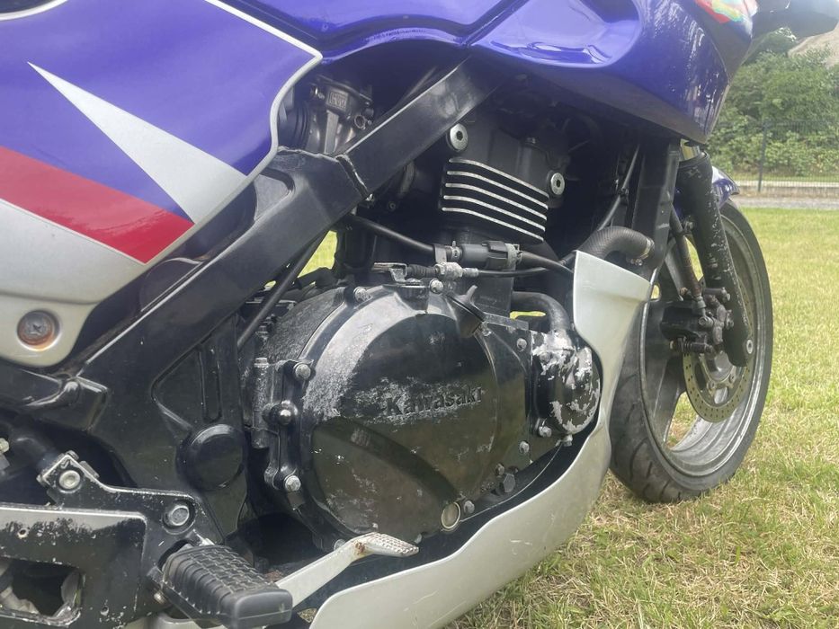 KAWASAKI gpz 500s