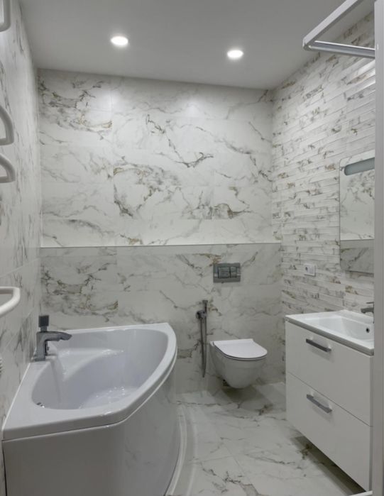 Сдам посуточно в самом центре 2-х комнатную квартиру