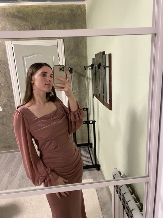 Сукня гарної якості