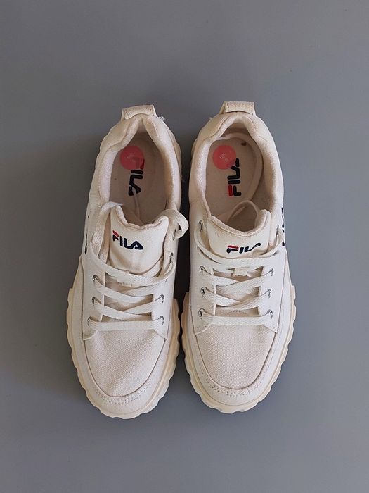 Кросівки Fila 38.5/24,5 см взуття жіноче
