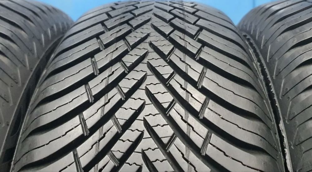Шини 215/70 R16 Goodyear , резина на кросовер