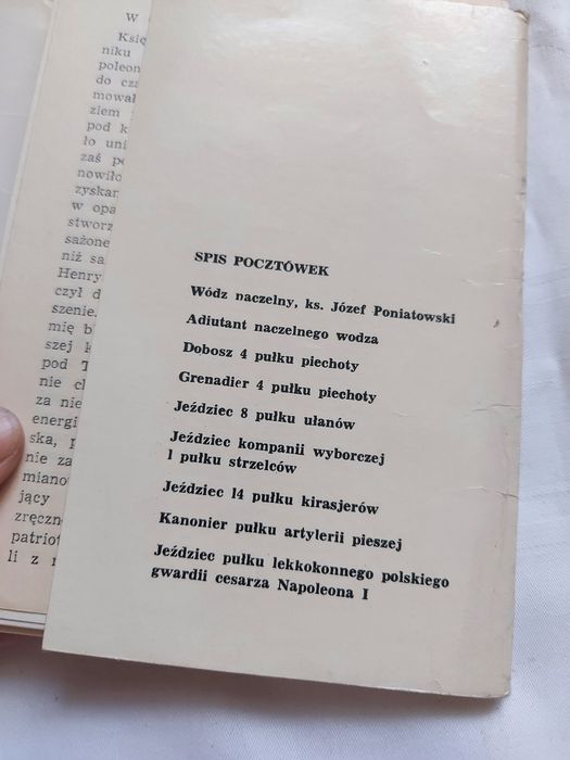 zestaw pocztówek pt. „Wojsko Polskie w czasach Księstwa Warszawskiego”, z grafikami autorstwa Marii Orłowskiej-Gabryś.