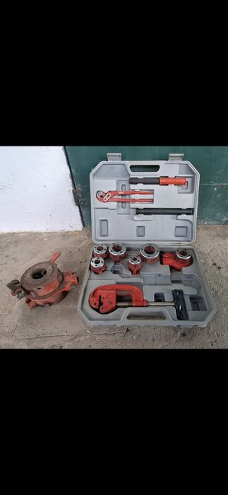 Kit para roscar tubos