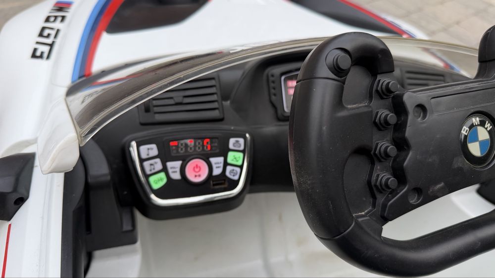 Samochod na akumulator BMW, zdalne sterowanie
