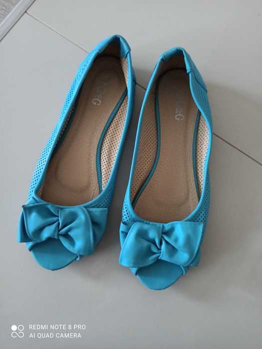 Baleriny z odkrytym palcem, rozm 39