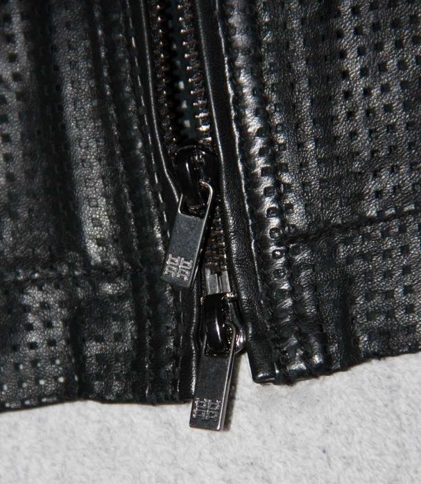 Riani Perforated Leather Short Zip Jacket Kurtka Skórzana Damska