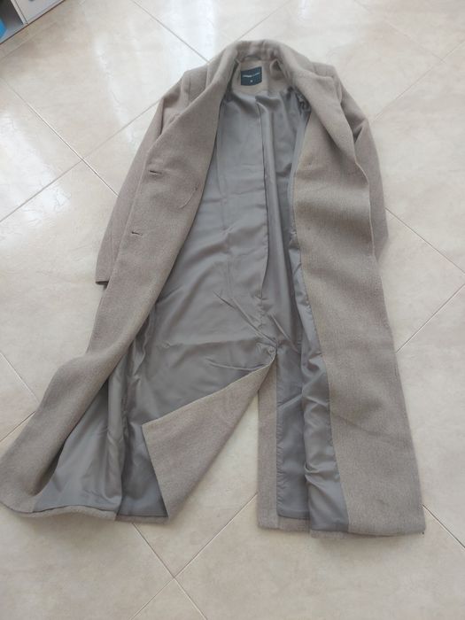 Красиве демісезонне жіноче пальто