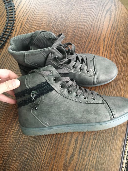 Черевики 39 р