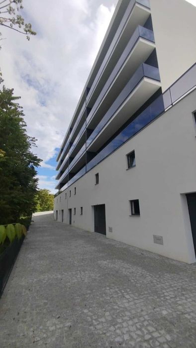 Apartamento T3, novo em lamego