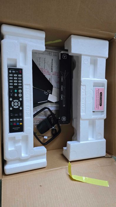 Amplituner Marantz NR1606, Slim