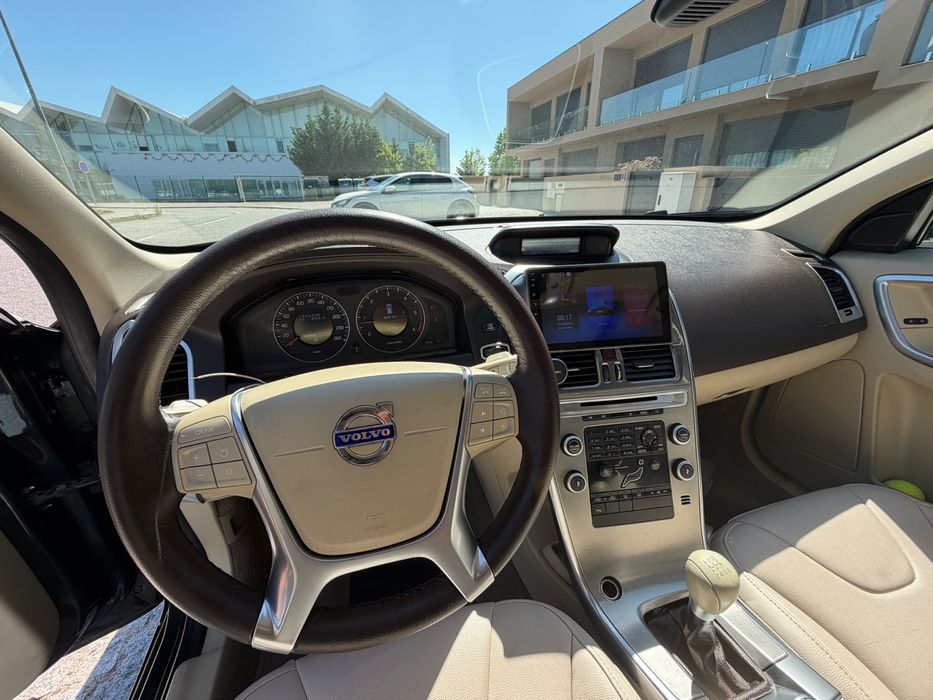 Volvo xc 60 D5 200cv