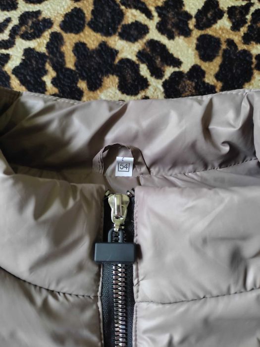 Женская жилетка на змейке 52-54р