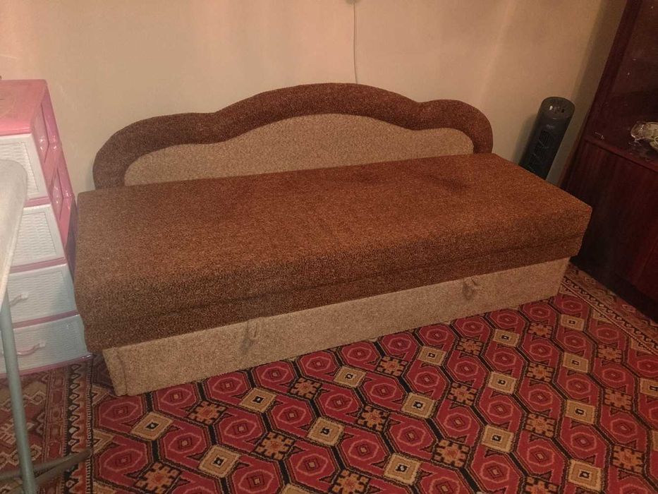 Розкладний диван