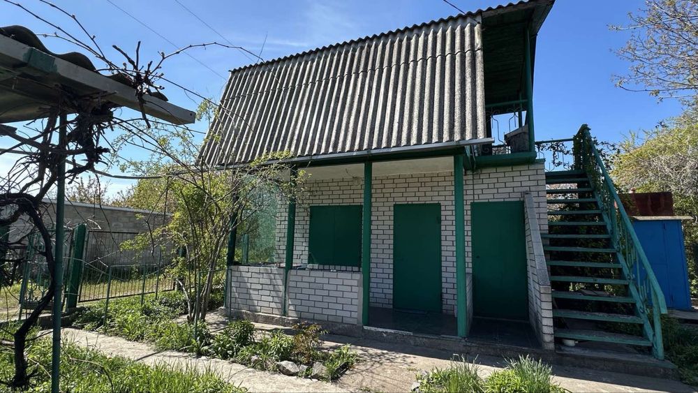 Продам 2-эт. Дачу Верхнеднепровск СНТ РАДУГА