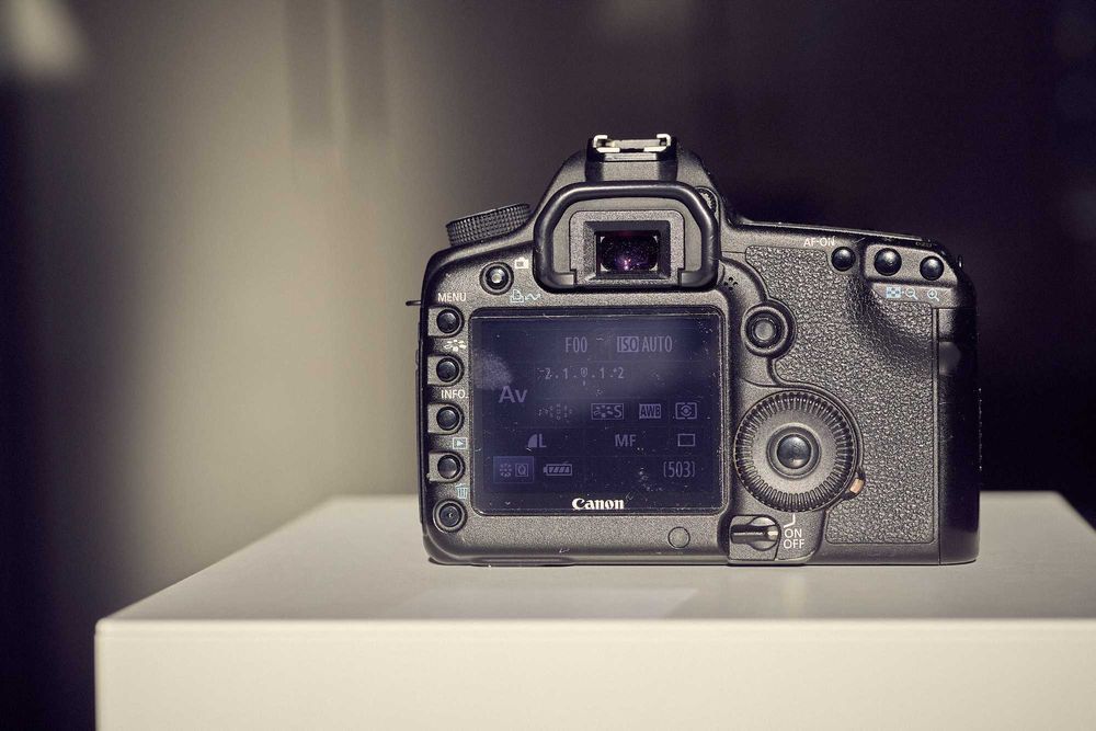 Canon Eos 5d mark II mark 2 body