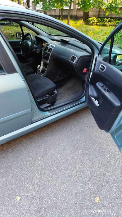 Автомобіль Peugeot 307sw