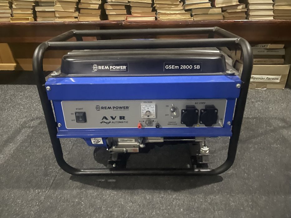 Генератор бензиновый,3-4 кв,в наличии