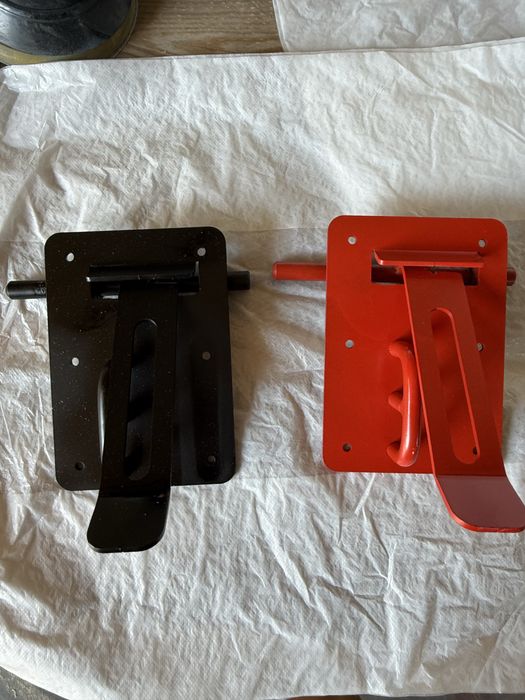 Skobel zamek na dwie kłódki – solidny, metalowy