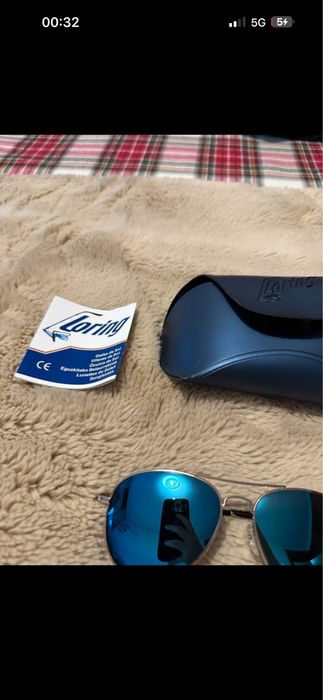 Óculos de sol com lentes azuis Loring