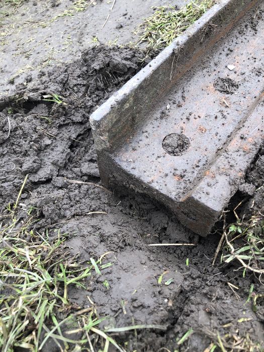 Продається рельса для перемички на будівництві