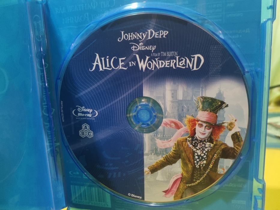 Blu ray Disney Аліса в країні чудес та Аліса в зазеркалії,ліцензія.